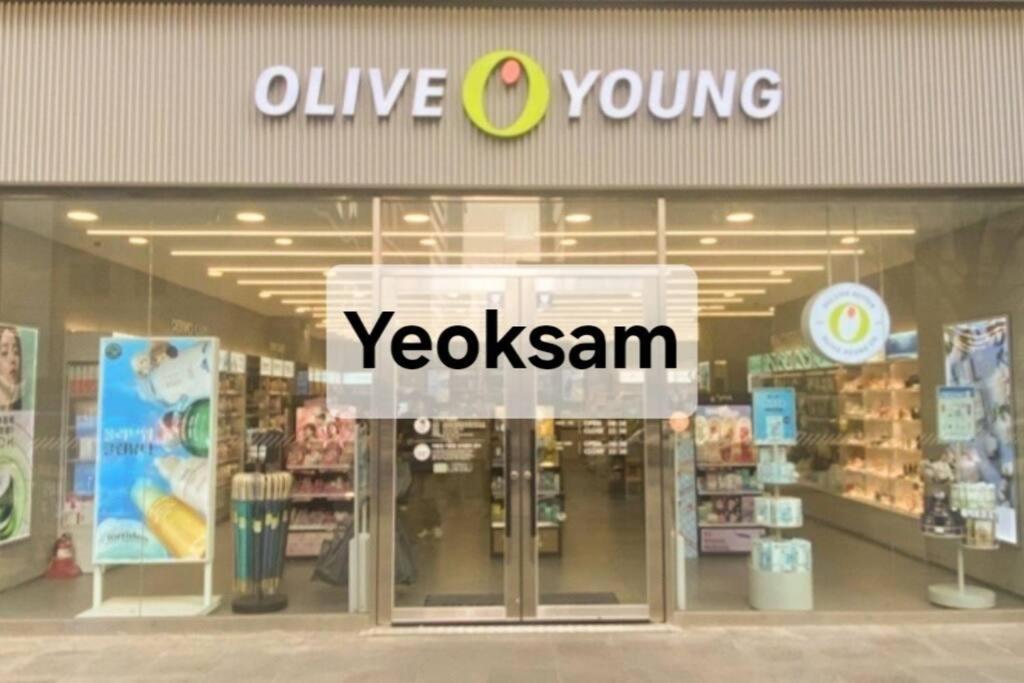 Location Gangnam Yeoksam 2bedroom Upp To Four People