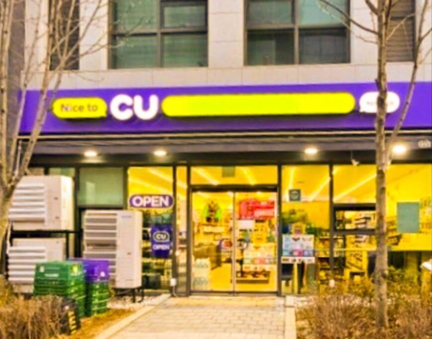 Location Gangnam Yeoksam 2bedroom Upp To Four People Apartment
